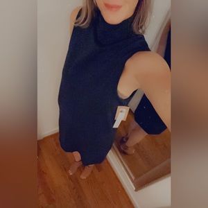 NWRT Breathe at the Beach. SUN The ash dress. Color Black. Size 2